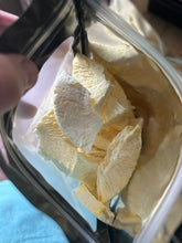 Load image into Gallery viewer, Freeze dried pineapple

