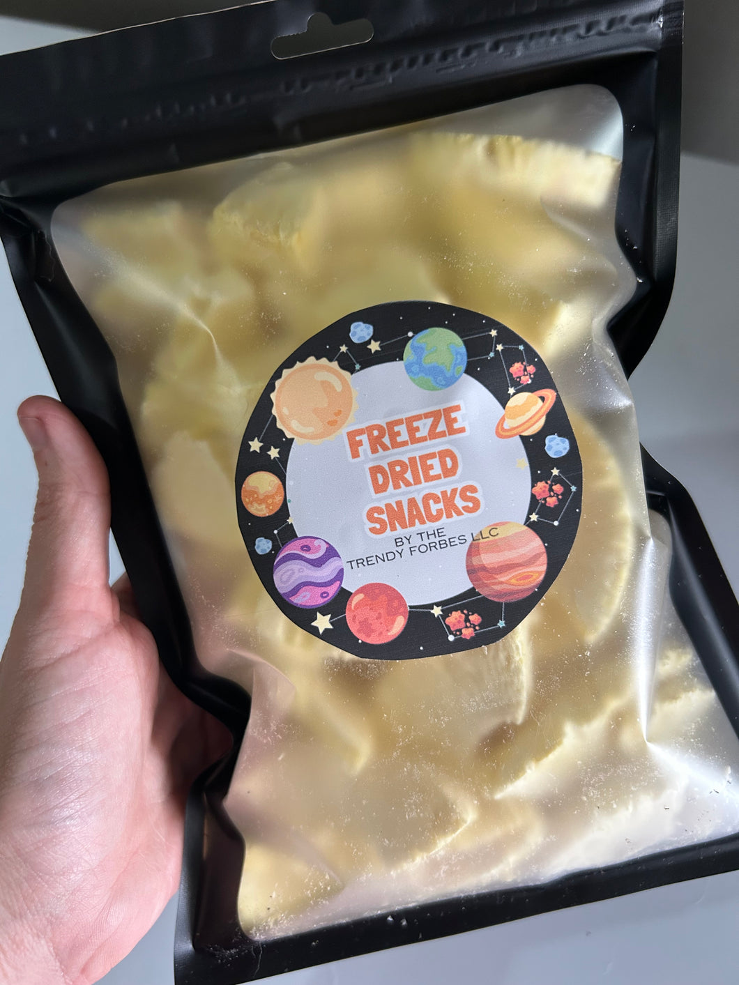 Freeze dried pineapple